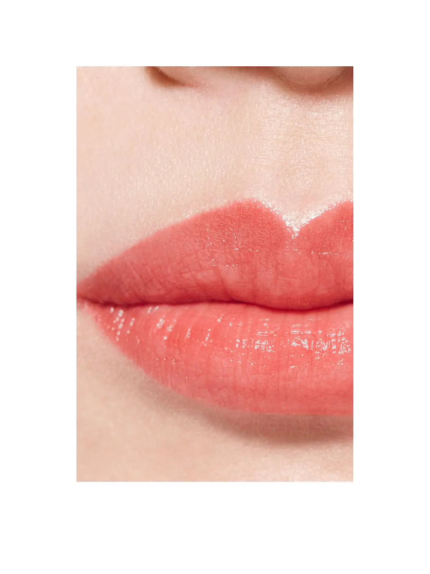 CHANEL |   DER GETÖNTE UND FEUCHTIGKEITSSPENDENDE BALSAM, DESSEN FARBINTENSITÄT SICH GANZ INDIVIDUELL ANPASSEN LÄSST, SORGT TAG FÜR TAG FÜR WUNDERSCHÖNE LIPPEN 3G | 